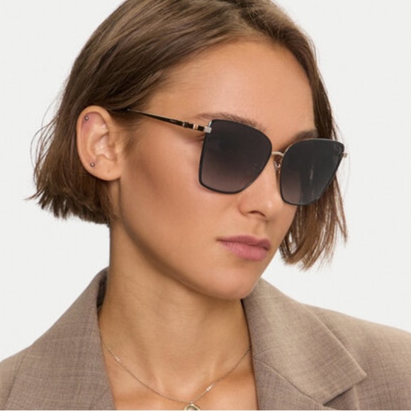 Salvatore Ferragamo Sunglasses, New 215 - Picture 2 of 4